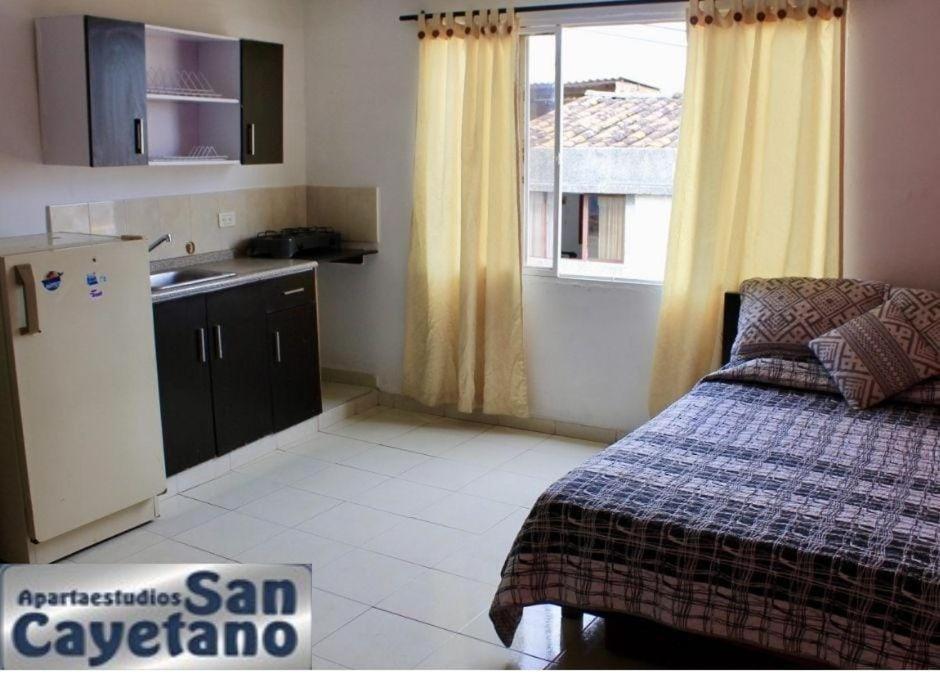 Apartaestudios San Cayetano Cali Exterior foto